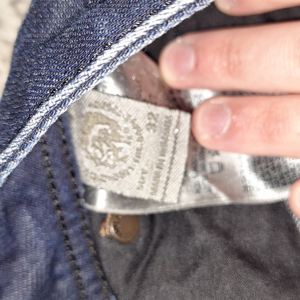 Diesel Jeans 32 "FITS SMALLER" - Picture 7 of 9